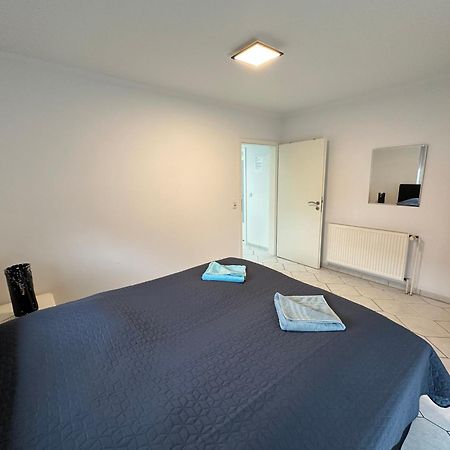 Ferienwohnung Am Hafen Ruestersiel Вилхелмсхафен Екстериор снимка