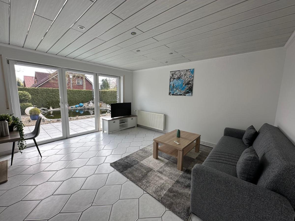 Ferienwohnung Am Hafen Ruestersiel Вилхелмсхафен Екстериор снимка